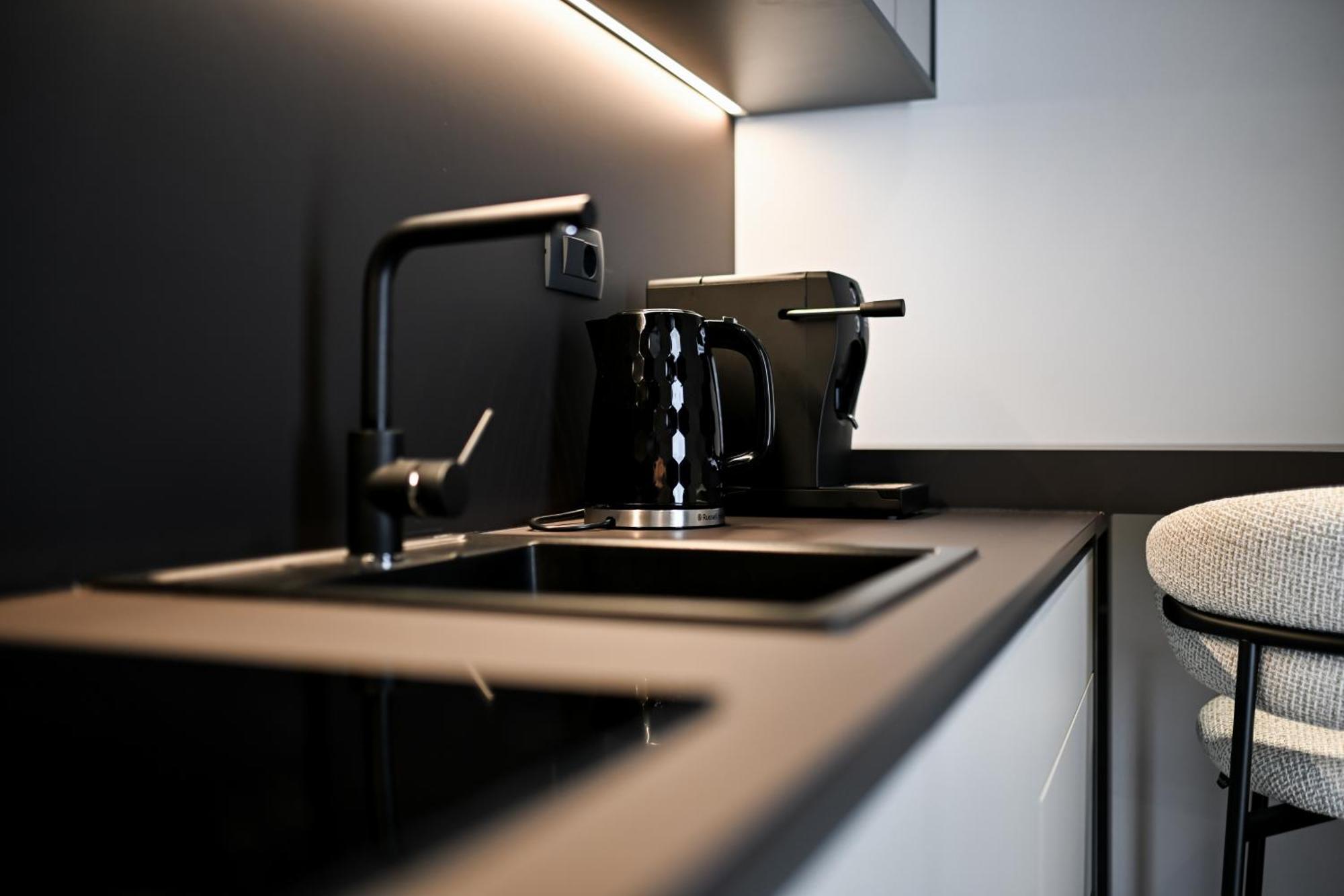 Three Pearls Deluxe Rooms & Studios Zadar Ngoại thất bức ảnh