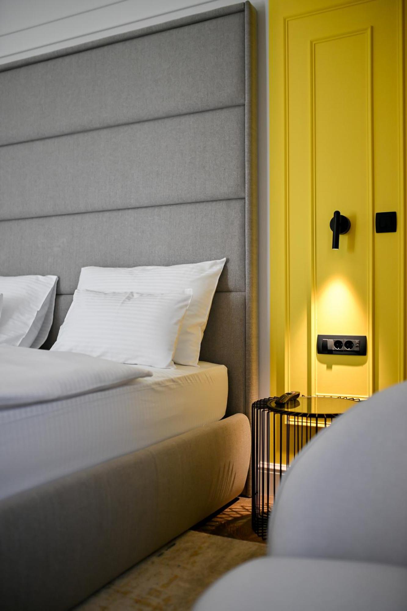 Three Pearls Deluxe Rooms & Studios Zadar Ngoại thất bức ảnh
