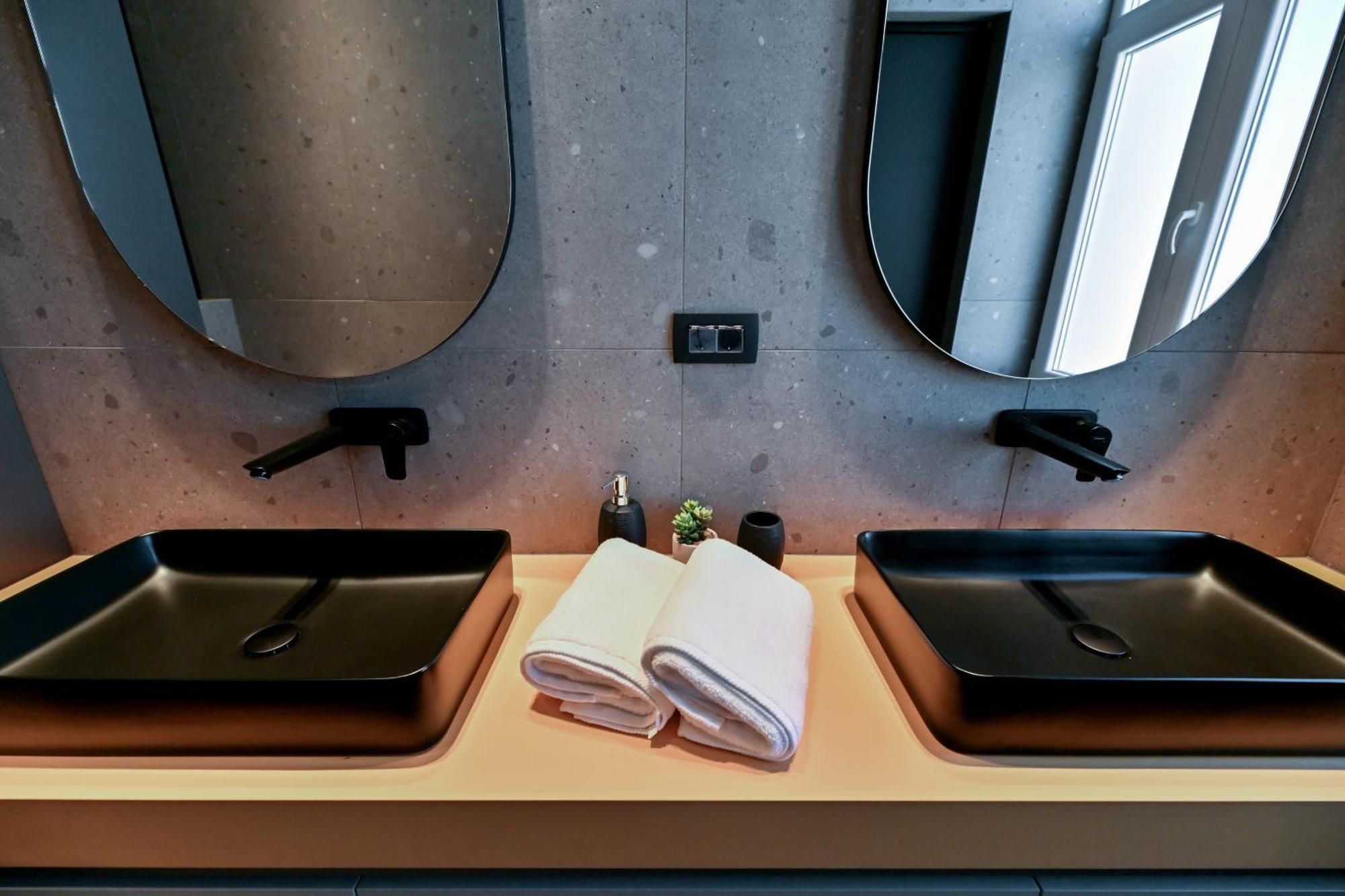Three Pearls Deluxe Rooms & Studios Zadar Ngoại thất bức ảnh