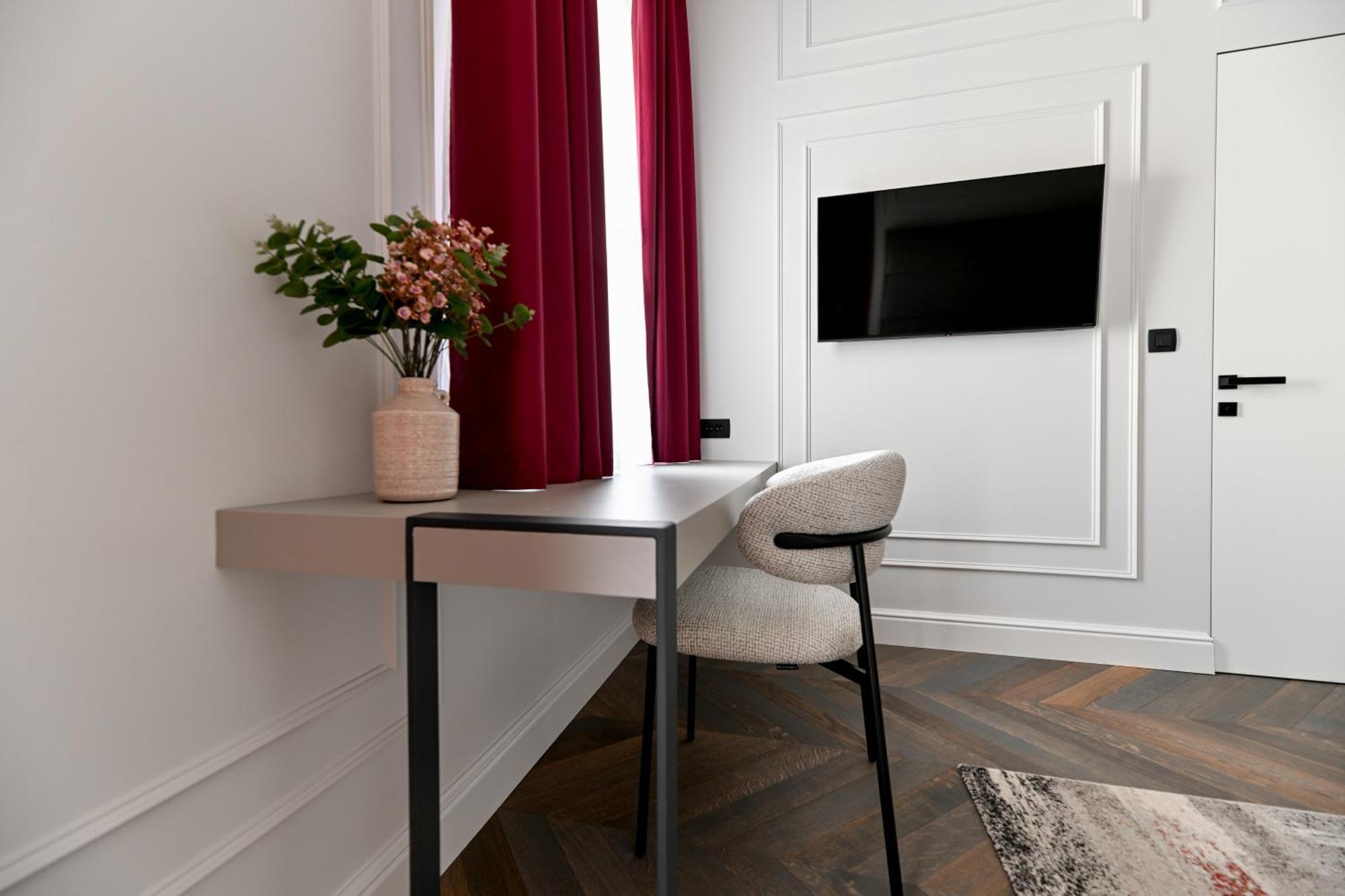 Three Pearls Deluxe Rooms & Studios Zadar Ngoại thất bức ảnh