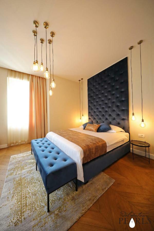 Three Pearls Deluxe Rooms & Studios Zadar Ngoại thất bức ảnh
