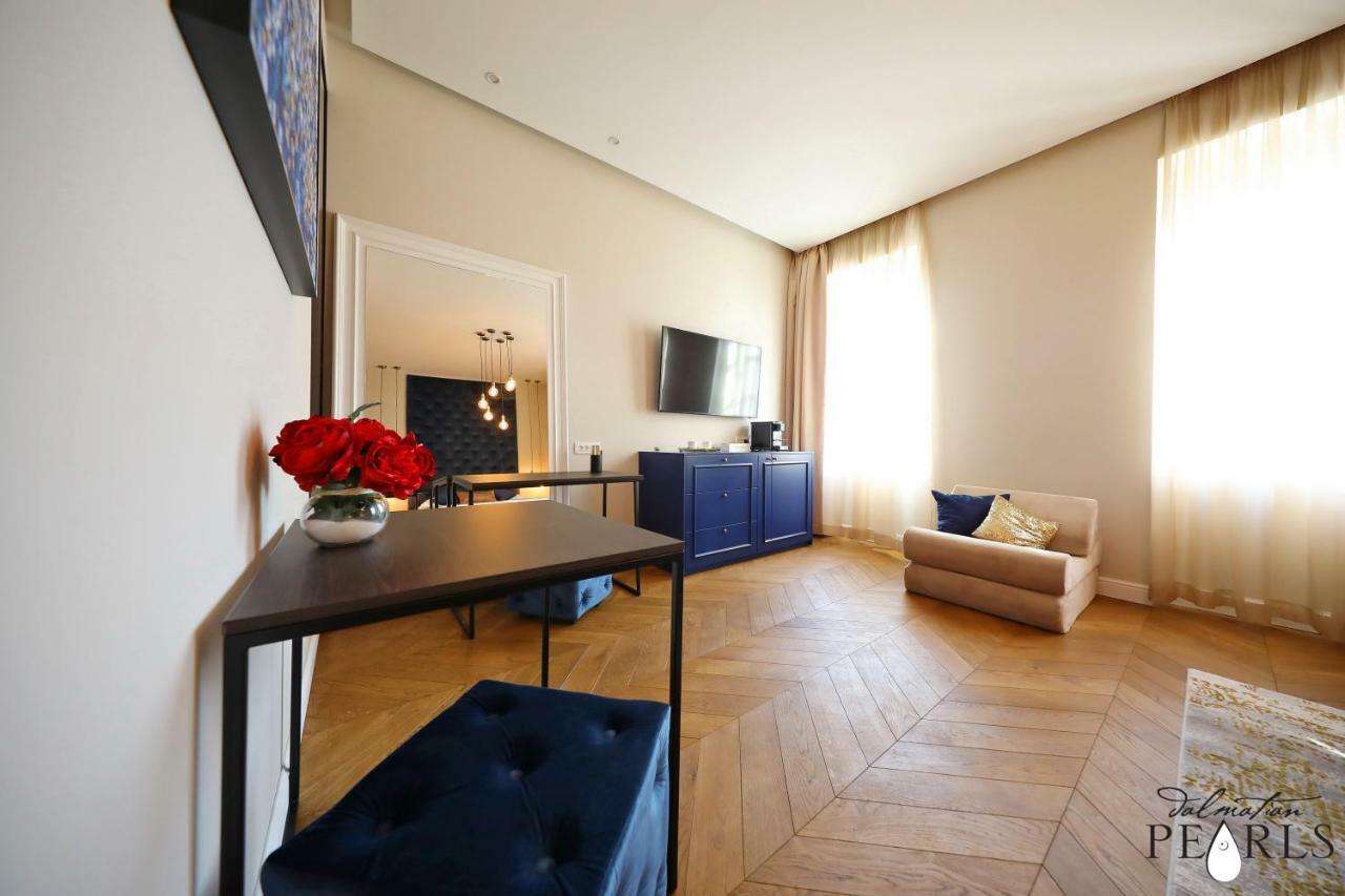 Three Pearls Deluxe Rooms & Studios Zadar Ngoại thất bức ảnh